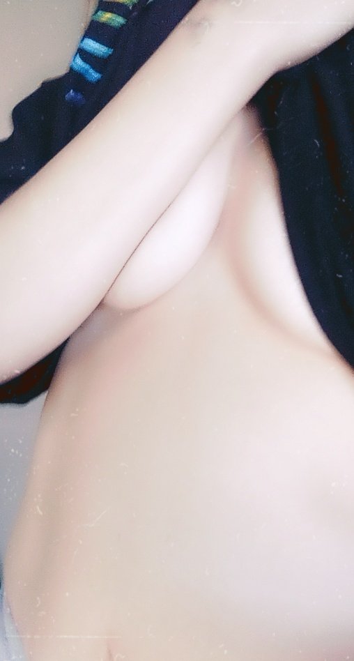KayAnne52900863's tweet photo. Wanna see more add me on snapchat link in bio! #freakygirl #snapchat #onlyfans #LINK #buyingcontent #subscribe #porn #porngirl #adultwork #adultwebwork #adultcontent https://t.co/jGjUdCMpar