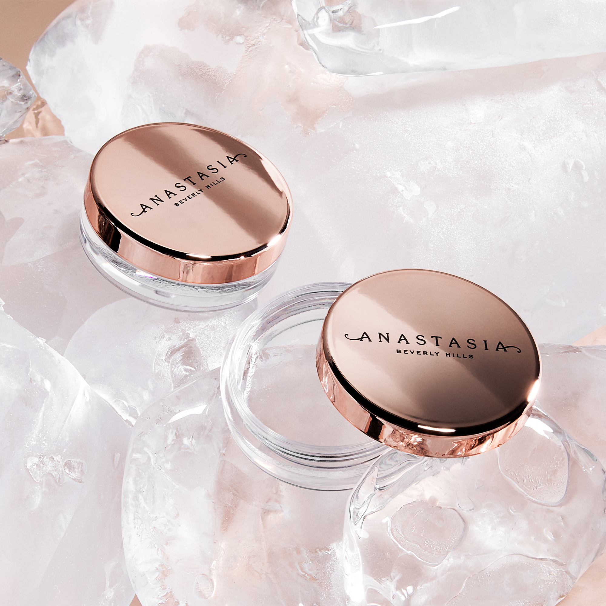 Anastasia Beverly Hills on X: SHE'S BACK!! 🙌🙌🙌 Our iconic NEW BROW  FREEZE styling wax is BACK IN STOCK. 🎉🎉🎉🎉🎉🎉🎉💥💥💥💥💥🚨🚨🚨🚨🚨🚨🚨  ICYMI: Brow Freeze is a universal, crystal-clear styling wax that's easy to