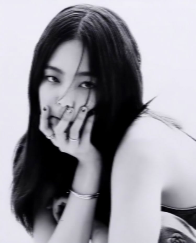 ؘ (@eglrljen) on Twitter photo 