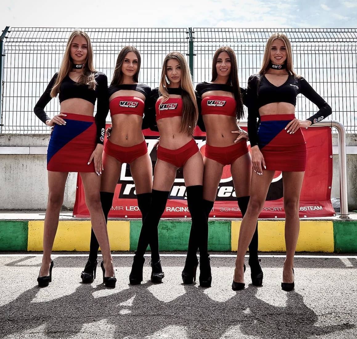 DriveContact's tweet photo. Grid Girls
#gridgirls #drc #drivecontact #drcshop https://t.co/VcDrs6JTW0