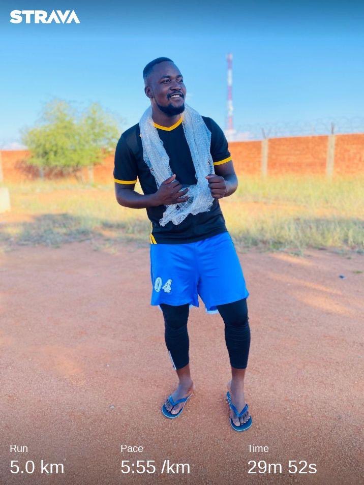 Tea_Bee15's tweet photo. #RunToGive 
#RunningWithTumiSole #FetchYourBody2021 
#TsutsumaWenaMtsutsumi🏃🏾‍♂️ https://t.co/kCCW8CcvpF