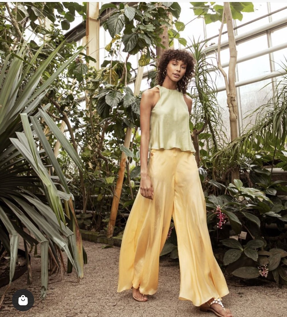 Happy International Women’s Day! Although everyday should feel like women’s Day we are hoping you strut around proud today! #malachetty #InternationalWomensDay