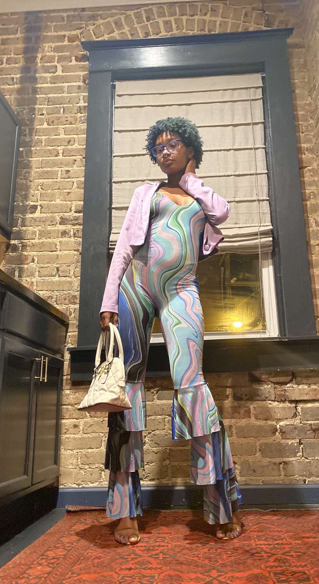 Ay0Niv's tweet image. 💜Night Life💜