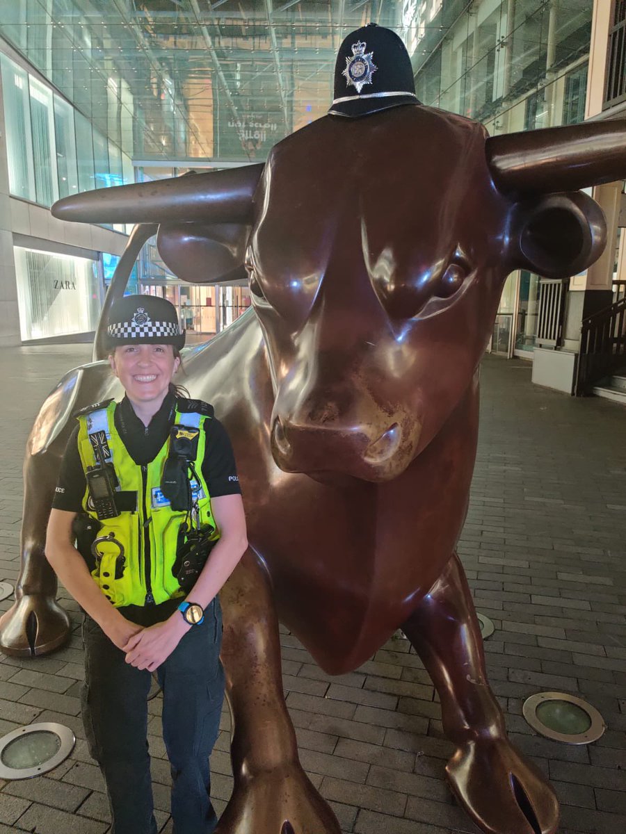 lulabelle_1981's tweet photo. Happy International Women’s Day! I have worked 24/7 response policing for my 16 year career in some of the most challenging areas of the city. I am proud of what I do and still determined to keep the streets safe... whatever the weather ❄️☀️ #IWD2021 https://t.co/cTgRXXncyS