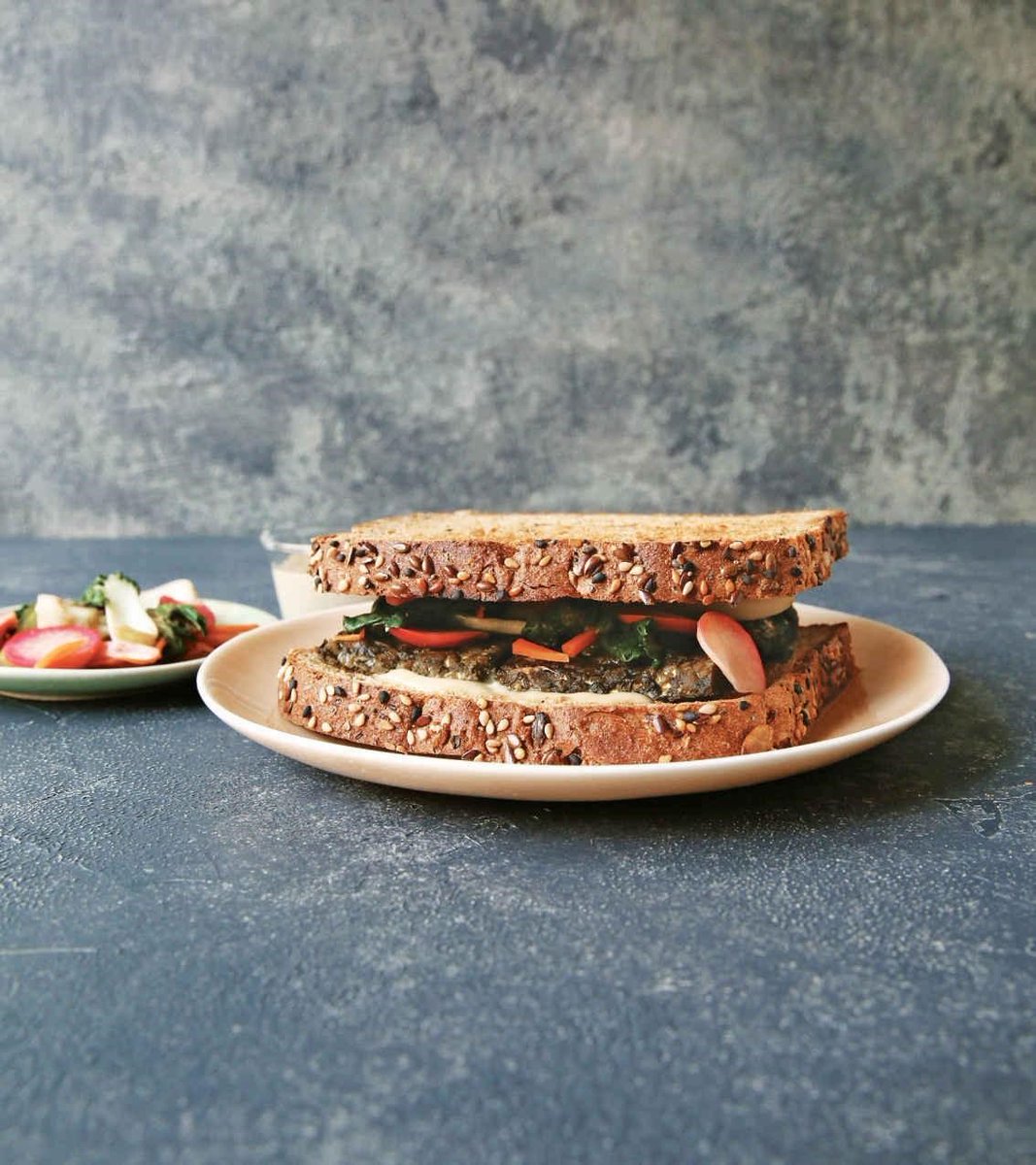 Forks_To_Feet's tweet photo. Matcha #Tempeh and Pickled Veggie Sandwiches #Veganfood #veganfoodshare @vegansavage @tryveganpdx #vegantrends
https://t.co/JUzx9vjPRo https://t.co/oHlcPejFLf