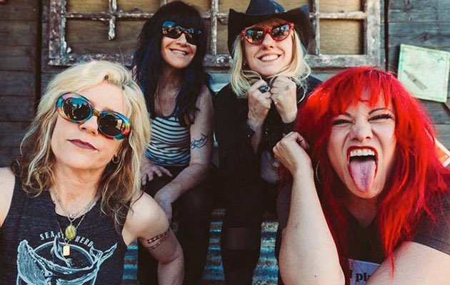 NikiMackayBooks's tweet photo. Happy #InternationalWomensDay #riotgrrrls and #girlpunks were my #90s heroines 🎸 🔥🤘🏻🤘🏻 https://t.co/ArdelwlUHF