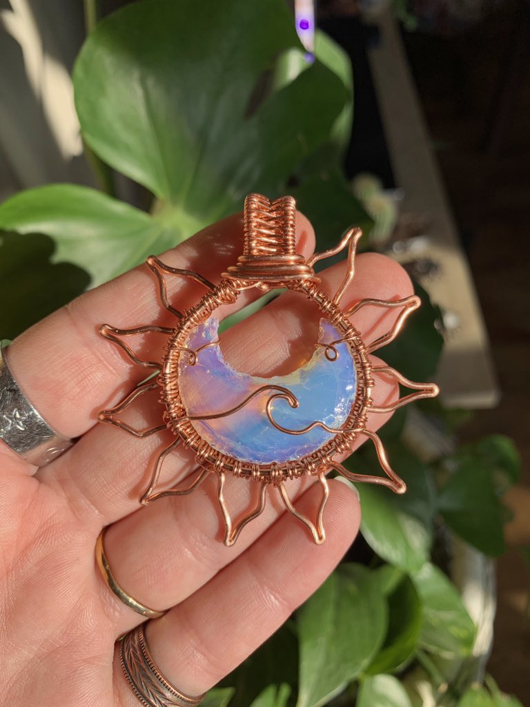 heidiswrapss's tweet photo. A sneak peek at two pieces that will be available during my first ever shop update this friday! 3/12 @ 4 cst 🌞 https://t.co/7938WFFa42