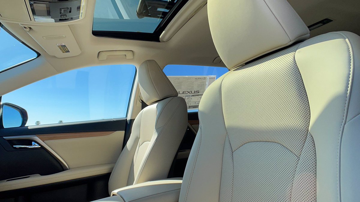 LexusofOxnard's tweet image. The striking performance in a 2021 Lexus RX350L makes for a dynamic daily drive. It features power-folding 3rd-row seats that split 50:50, to offer plenty of space for passengers and cargo!
Get behind the wheel of a 2021 #Lexus #RX350L today!
lexusofoxnard.com
#thirdrow