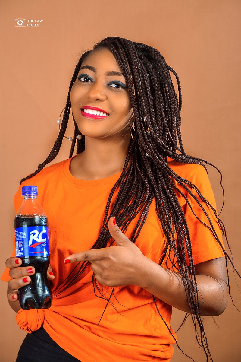 The_Law_Pixel's tweet photo. @theevamodels 
Evamodel shoot
Advert. @rcCola74 
@RCColaIntl 
@RCCola 
@rccolang @rccolauk1 #rccola 
@evamodel https://t.co/uzyHI7X3pI