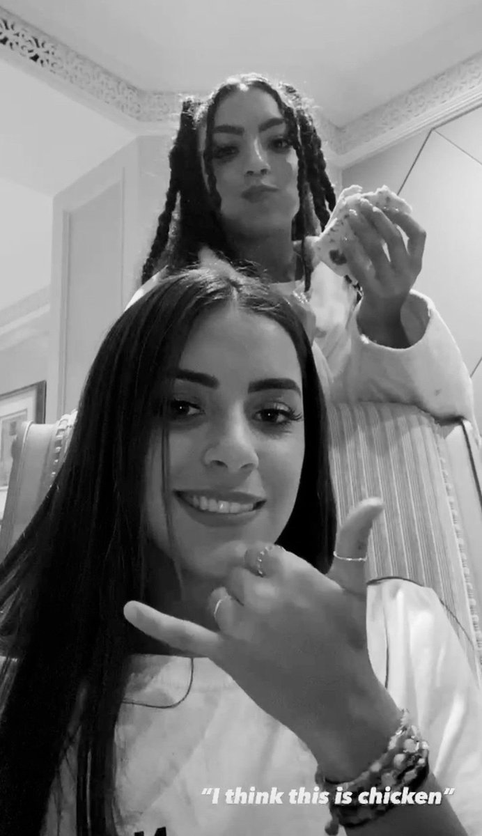 qtazercraft's tweet image. eatiiiinnnggg 🌯