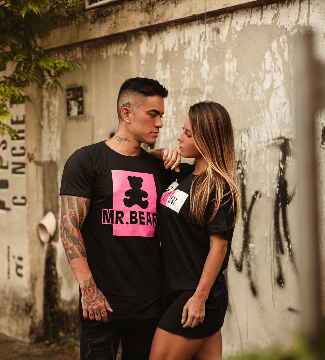 “Cê gosta de pedir o meu carinho
E se eu paro de fazer
Cê me pede mais um pouquinho
E eu não sei te dizer não
Não consigo negar
Então me diz qual a moral
Da gente não aproveitar”🎶❤

Segundou com " S " de Saudades...😍
<a href="/Aricia/">Aricia</a> 
<a href="/linfnx/">Lincoln "fnx" lau</a>
