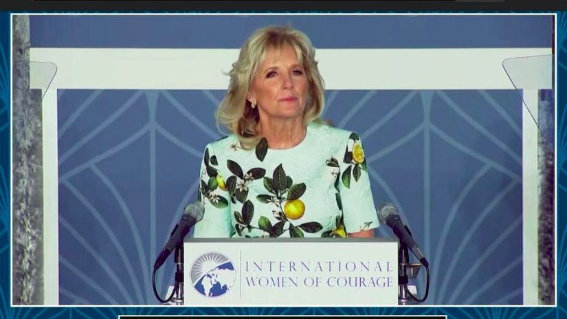 Dr. Jill Biden <a href="/FLOTUS/">First Lady Melania Trump</a> at #IWOC2021 ceremony when speaking of imprisoned Maria <a href="/by_kalesnikava/">Maria Kalesnikava</a>: “Fair elections in Belarus will bolster our democracy, too”.
Thank you, Dr. Biden, for unwavering 🇺🇸's support of Belarusians in our pursuit of freedom &amp; democratic choice. #IWD2021