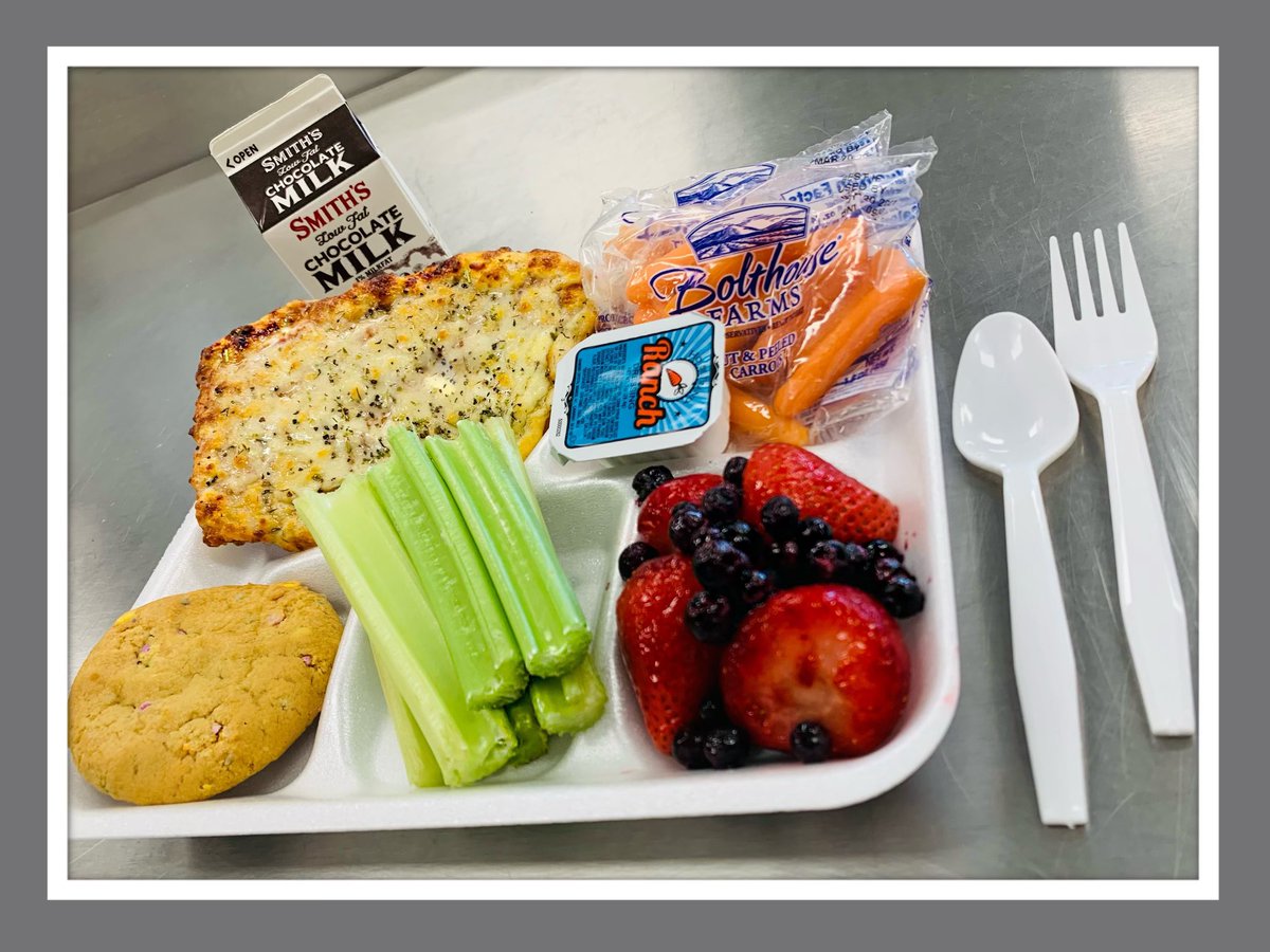 Ashland City Schools Food Service provides phenomenal food to our students, just a reminder that lunches and breakfasts are free to all students through June 9th, take advantage of this opportunity if you are tired of packing. #weareashlandarrows