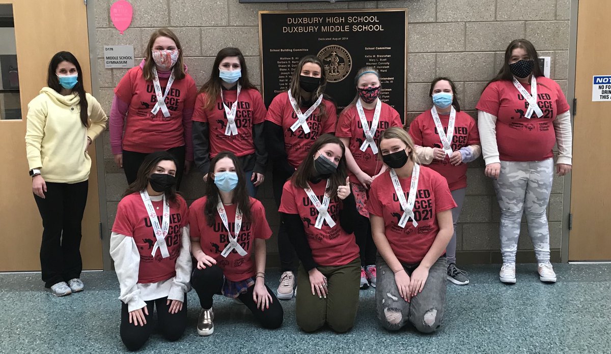 DuxburyHS's tweet image. Congratulations to our Cohort A Unified PE Bocce Squad that competed in the ⁦@SpecialOlympics⁩ tournament.   We are very proud of all of our student athletes.  ⁦@duxburyclipper⁩ ⁦@DuxAthletics⁩ ⁦@duxschools⁩ ⁦@duxbury_ps⁩