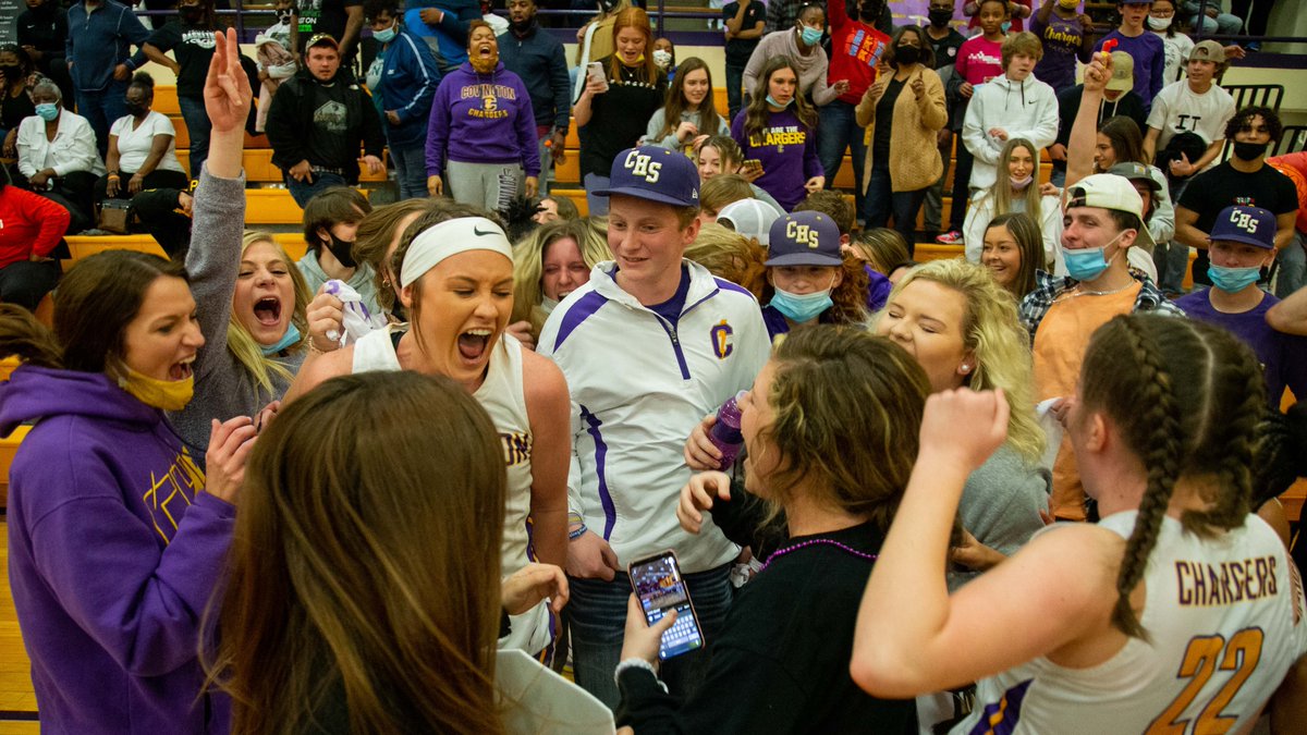 JeffIreland4747's tweet photo. Wow!! The @CovingtonHighTN Lady Chargers took down No. 1 South Side to make state! Details, lots of photos and what's next right here: https://t.co/sceZp4w9LO
@covingtonleader @kalynnhoward_5 https://t.co/eXCEZ6bCXp