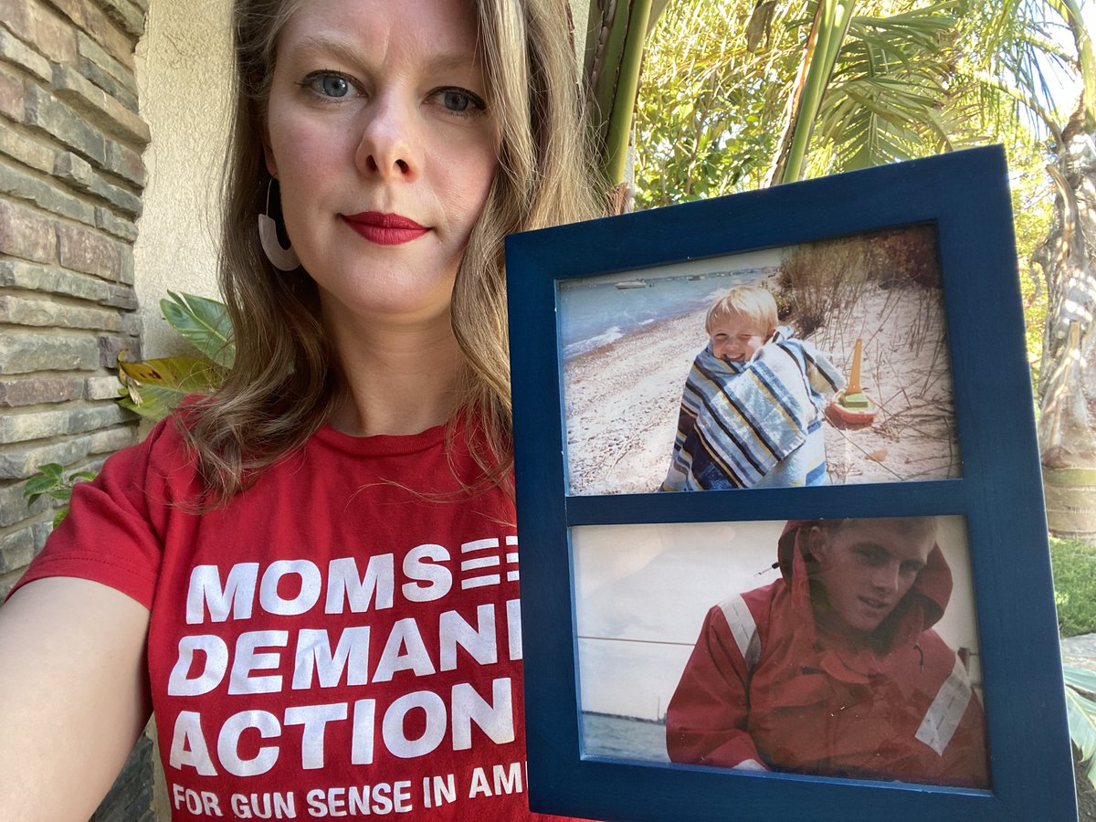 This gun violence survivor is ready for California @MomsDemand Advocacy Day where we’ll be fighting for increased funding of $114M for #CalVIP and advocating for bills #AB452 and #AB988 to help curb gun violence has surged during the pandemic. #CALeg #MomsAreEverywhere