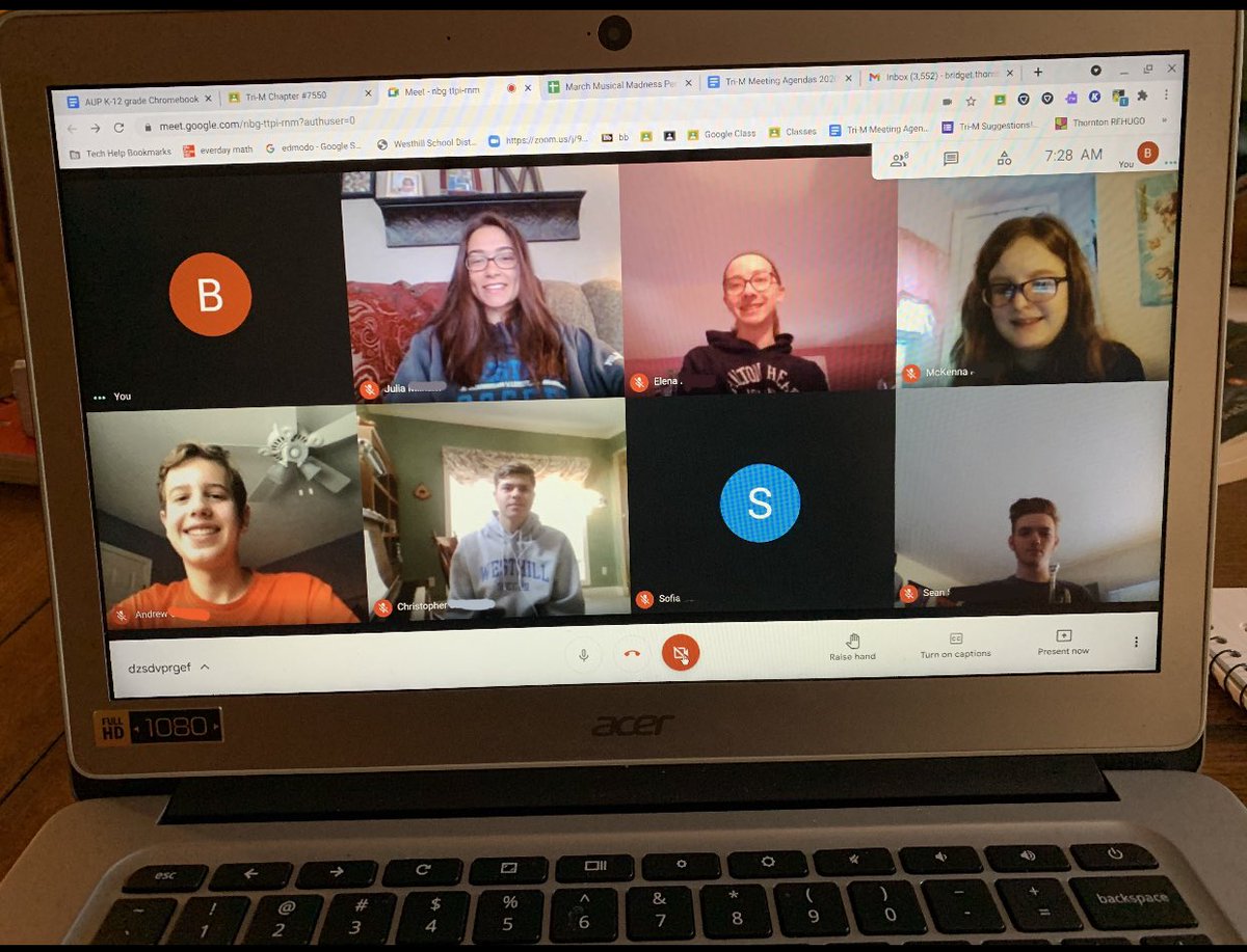 whstrim7550's tweet photo. Here’s our performers from our chapter meeting next week. We’re so proud of you all! Be sure to check out the new performances that are being posted the rest of the month! First post now up!! https://t.co/NXSK4PSbUi