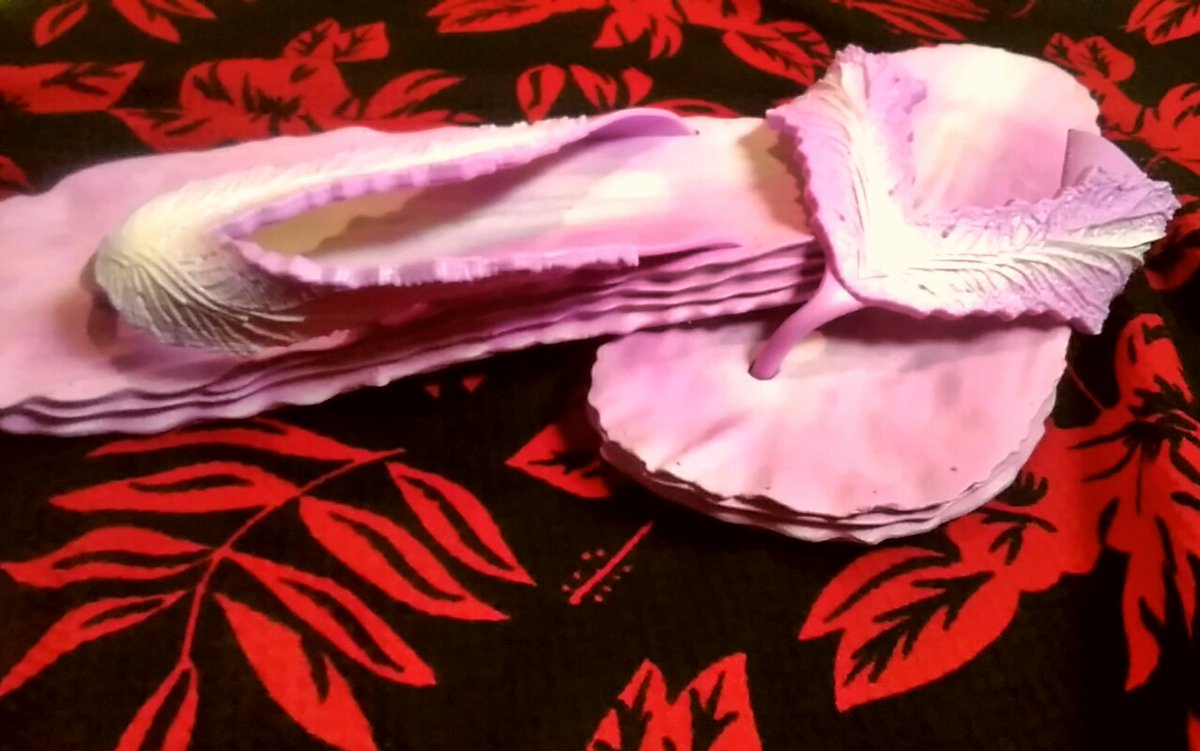 PeterExcel6's tweet image. Latest Leafy Slippers for young princess
Size 40
For little girls
Attract more attention
Hit my page with ur orders
For just #2000