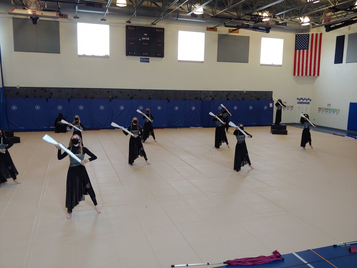 CLSDslmusic's tweet photo. Incredible live performance this afternoon by CCHS Indoor Guard!  Great work @EBMusic_CLSD and @BBESLibrary !  Seeing family and support from @cedarcrestband and @CdrCrstMSBands makes any performance special.  @MrGCCPrincipal @SLebFalcons @CLSDkidscome1st #FalconPride https://t.co/QguFxczga8