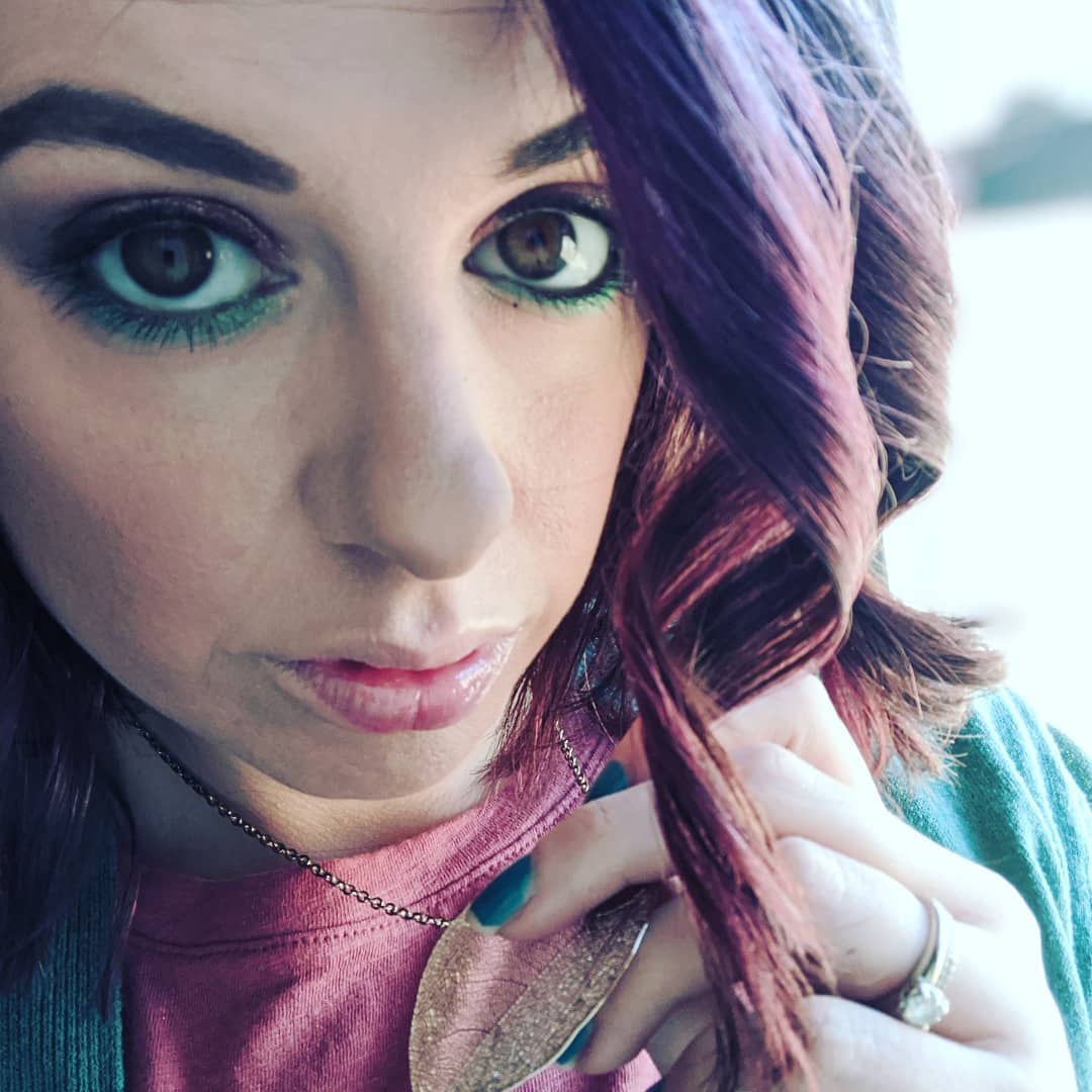madeupmelissa's tweet photo. #NewProfilePic https://t.co/yRtIFQekDF