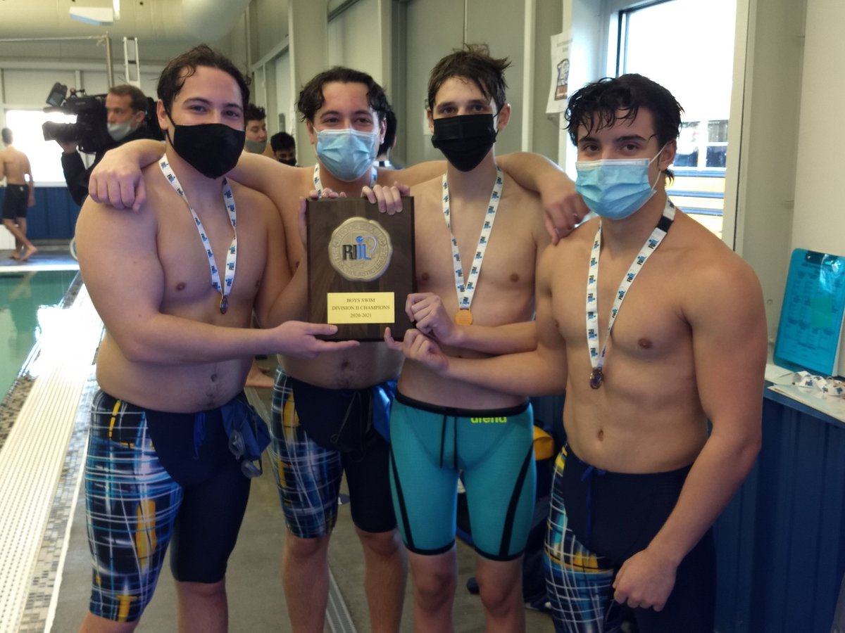 EricBen24's tweet photo. Mission accomplished: The @NPSwimmerPrblmz ended its undefeated season with the D-II championship, topping Westerly, 54-40. NP also wraps up year with 24-meet win streak dating back to 2018-19 season. https://t.co/B8Uu9SEaGS