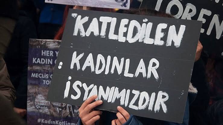 Kadına kalkan her el kırılmalı.. #KadinaSiddeteHayir