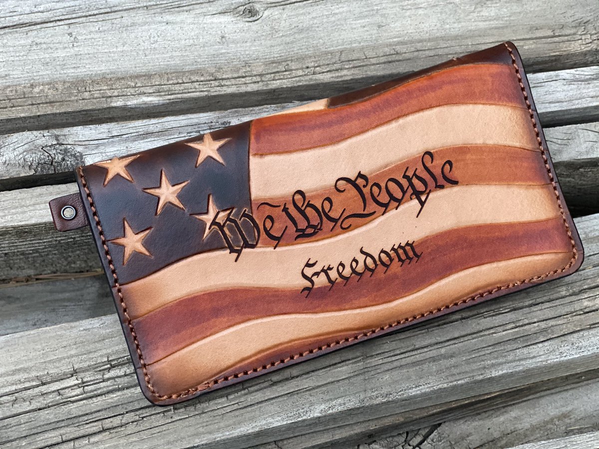 MentorElsa's tweet photo. โNewโ showcasing some of my latest patriotic wallet designs
#customwallets
#patrioticgear
#patrioticwallets
#leatheraccessories
#leatheressentials
#tooledwallets
#personalized
#DTOM
#bikerwallets
#laserengraved
#MadeInAmerica https://t.co/zteAdAPl6g
