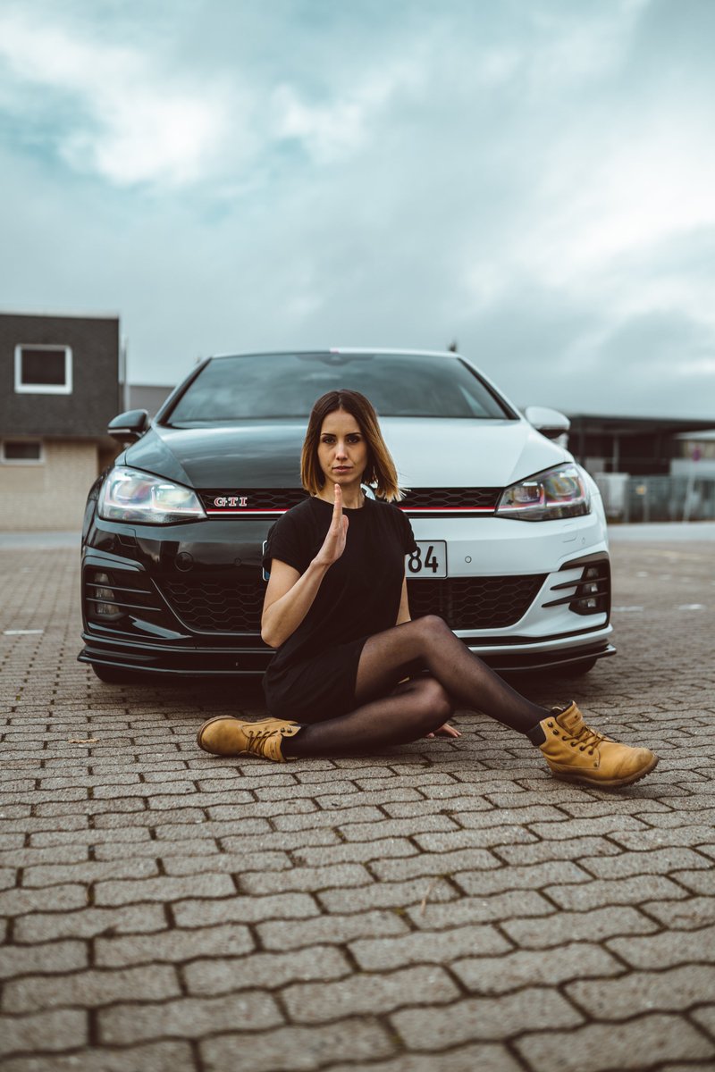 So, für uns geht es nun auch endlich ins Wochenende. Lieber spät als nie oder?
Bis Montag ihr Lieben!