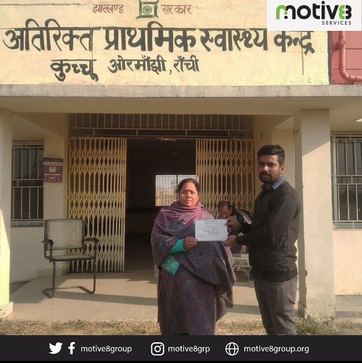 motive8group's tweet image. To achieving milestones together. Our Project Manager receiving the satisfaction certificate from one of the health professionals, after the successful installation of Model Labour Room in PHC Kucchu, Ranchi #motive8 #health #socialdevelopement #HealthyNation #jharkhand