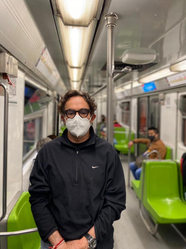 g_quadri's tweet photo. Metro CDMX. Extraordinaria infraestructura construida en el siglo pasado. A pesar de todo es funcional, aunque estaciones y servicios estén en ruinas. Urge rehabilitarlo y dignificarlo (igual que todo el transporte publico) con recursos de un impuesto a las emisiones de carbono. https://t.co/GFnu2gPWXJ