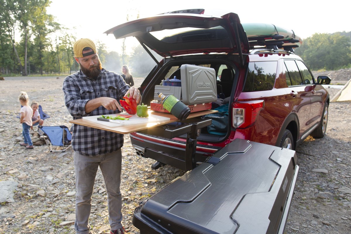yakimaracks's tweet image. As your adventure adapts, so does the EXO, with multiple attachments that give you endless opportunities, keeping your gear at-hand and organized at every turn. #EXOSystem #YakimaRacks #TakeItEasy