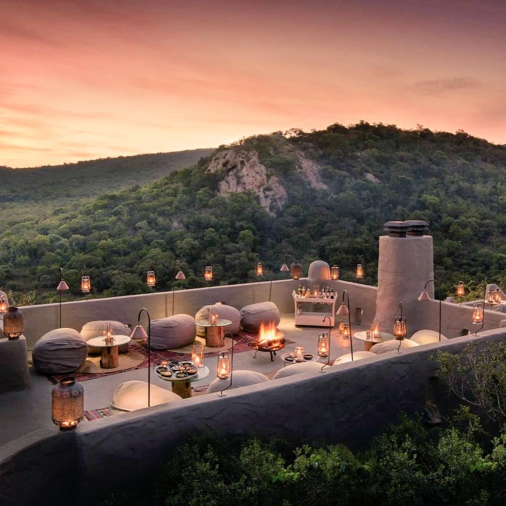 _SthembisoMiya's tweet photo. Phinda Rock Lodge https://t.co/4XJyJpwm5g