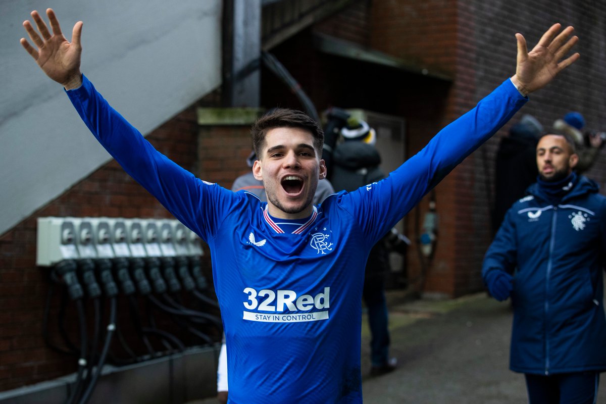 RangersFC's tweet photo. 🙌 https://t.co/1fseRNtoKH