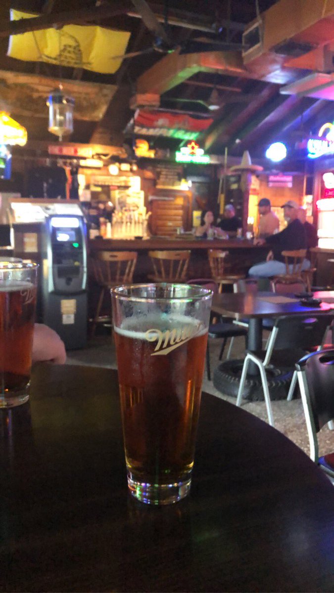 urbanfarmer00's tweet photo. Found a little dive bar called The Beer Shed”. Walked in and the locals were playing Don Williams on the juke box! Soooo I’m looking Zillow planning my retirement winter home location! #MaskFreeZone https://t.co/HyWvsNXk9O