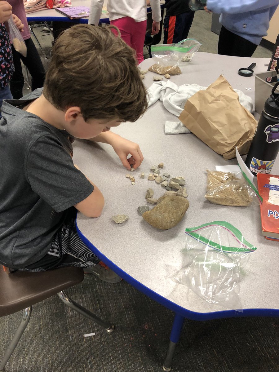 Mstakes_wce's tweet photo. Rock explosions, concrete, and roads..Oh my!!!  Stakes’ Smarties LOVED Career Day!!  Thank you to Mr Sobczak for a fabulous presentation!  We enjoyed every minute of it!  We even got to explore fresh samples of limestone and sand!!  @HumbleISD_WCE https://t.co/LKphwaC6Ua