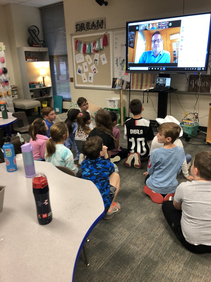 Mstakes_wce's tweet photo. Rock explosions, concrete, and roads..Oh my!!!  Stakes’ Smarties LOVED Career Day!!  Thank you to Mr Sobczak for a fabulous presentation!  We enjoyed every minute of it!  We even got to explore fresh samples of limestone and sand!!  @HumbleISD_WCE https://t.co/LKphwaC6Ua