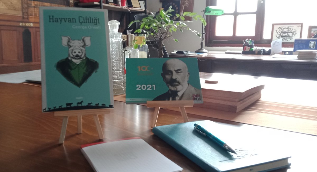 📚 Bahar hediyesi

Bu tweeti RT edip,  <a href="/KadimYayin/">Kadim Kitaplar</a> hesabını takip eden 5️⃣ takipçimize görselde yer alan kitabı ve istiklal marşı yılı vesilesiyle hazırladığımız 2021 yılı Mehmet Akif Ersoy masa takvimini 1️⃣5️⃣ takipçimize hediye ediyoruz.

📌Kazananlar 15 Mart'ta açıklanacaktır.