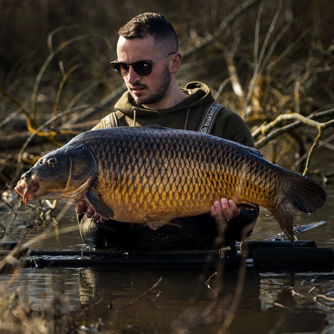 trakker fishing tackle