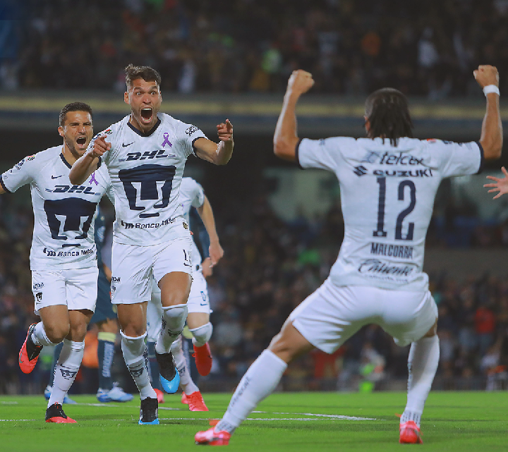 RockCervezaPuma's tweet photo. 🏟 El último encuentro del primer equipo con público en el Olímpico Universitario: 🔵🟡

📂Fecha 9 | Pumas 3-3 América | #CL2020

Goles: Nicolás Freire, Ignacio Malcorra e Ignacio Dinenno.

El Villano: Alfredo Saldívar. 🕵‍

🔎 ¿En dónde vieron el encuentro, afición? https://t.co/84Zd4eLztE