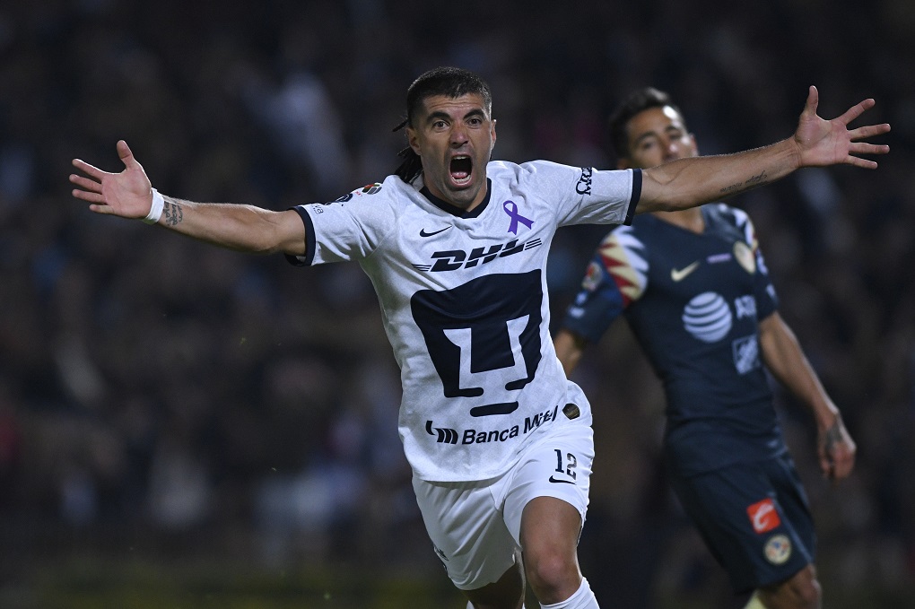 RockCervezaPuma's tweet photo. 🏟 El último encuentro del primer equipo con público en el Olímpico Universitario: 🔵🟡

📂Fecha 9 | Pumas 3-3 América | #CL2020

Goles: Nicolás Freire, Ignacio Malcorra e Ignacio Dinenno.

El Villano: Alfredo Saldívar. 🕵‍

🔎 ¿En dónde vieron el encuentro, afición? https://t.co/84Zd4eLztE