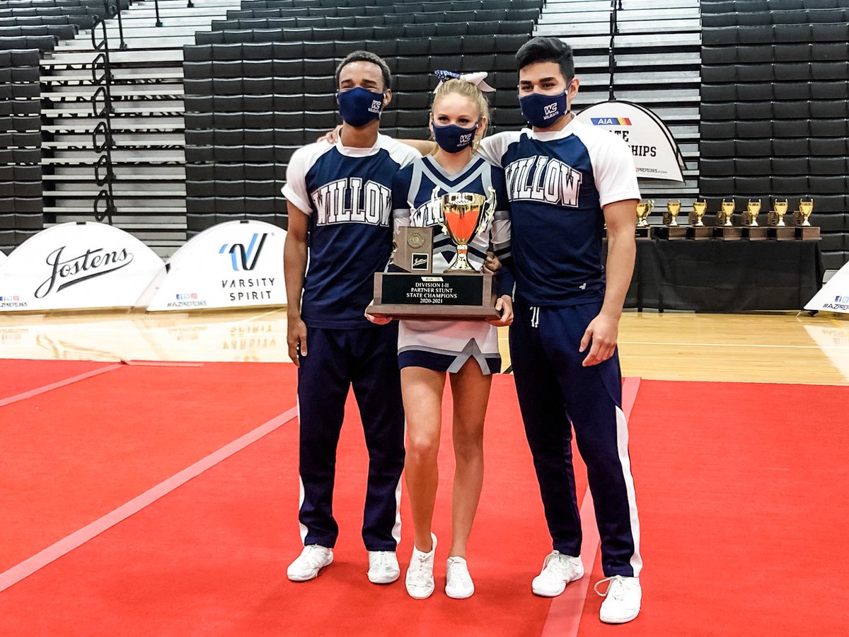 wchs_spiritline's tweet photo. Division I-II Partner Stunt STATE CHAMPIONS!!! Congrats Rosie, Hugo &amp; John - we are so proud of you! 🚾🐾💙 📣 🏆 https://t.co/JMTSpW8ACS