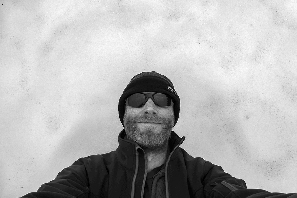 CountrysideBen's tweet photo. No, that's not cloud 😀 #snowbathing https://t.co/3edGj4pQ9V