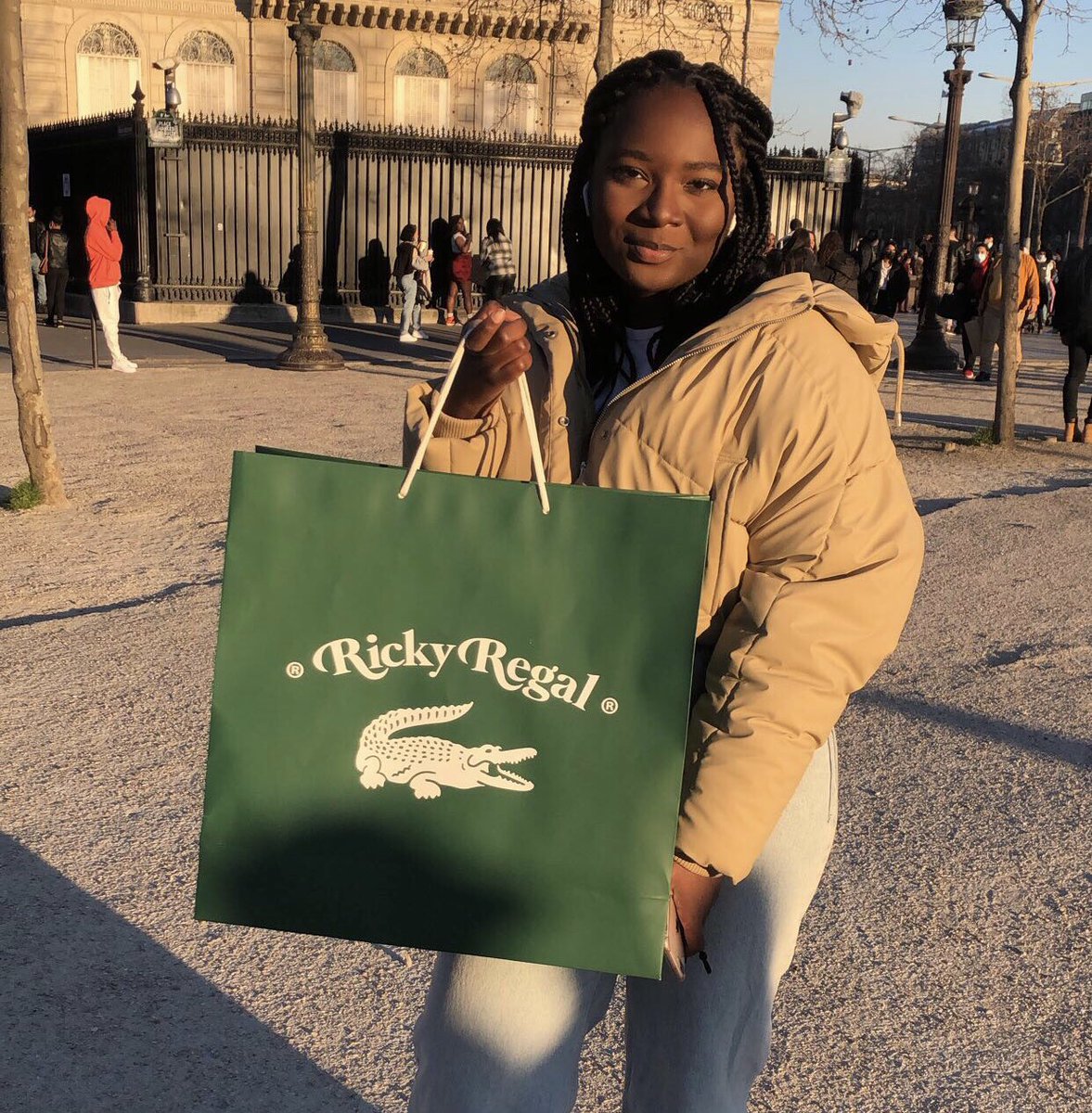 Mouna🇸🇳 tweet media