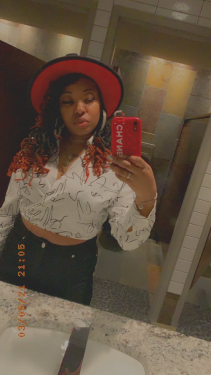 EbonyBadAss's tweet photo. Fogo De Chao https://t.co/n4MnbBSH6X