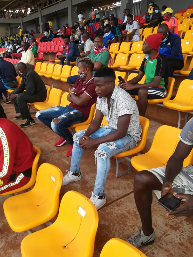 RACING_TPO's tweet photo. #TeamSpirit
C est tous ensemble que nous sommes allés chercher ses 3 points #Strengthinnumber #Noussommescequenoussommes #RougeBlanc 🔴⚪
Cap sur la 2 ème journée #EliteTwo2021 #MATRAC https://t.co/HZLM2qyYsh