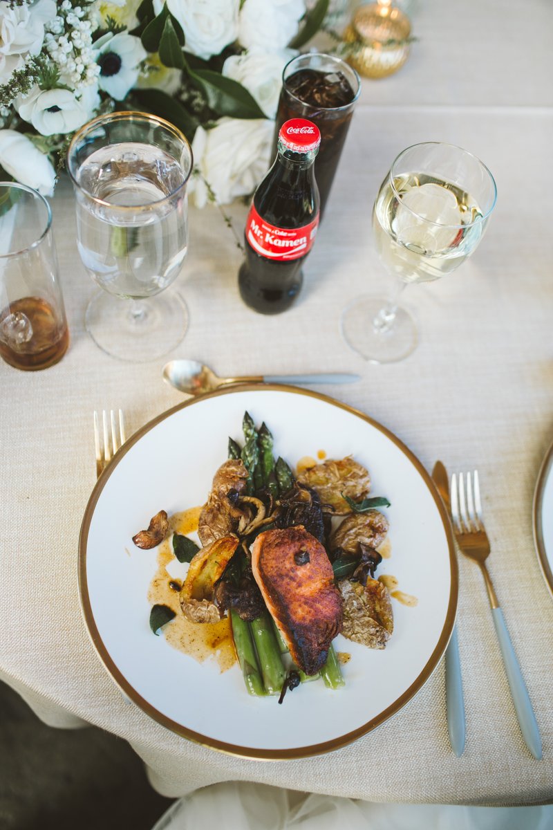 The best thing about a plated dinner? Well...what's not to love? No lines, shorter wait times, and beautiful details! Plus, you don't have to account for buffet tables on your floor plan and can leave more room for dancing! 😉
Photo: <a href="/YasminKhajavi/">Yasmin Khajavi</a> 
F&amp;B: <a href="/CaterChefStable/">ChefStable Catering</a>