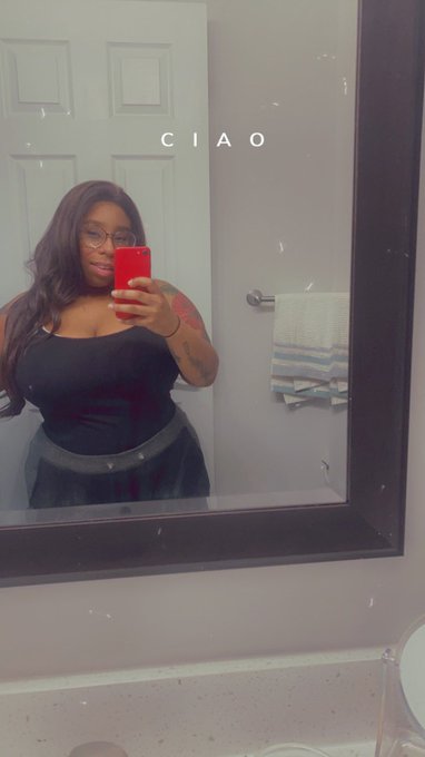 Category: BODY but I&rsquo;m not done yettt though wish I had a workout partner 😌 https://t.co/DTBTN6lXAO<a href="/tag/newprofilepic"class="tags"><span>#newprofilepic</span></a>