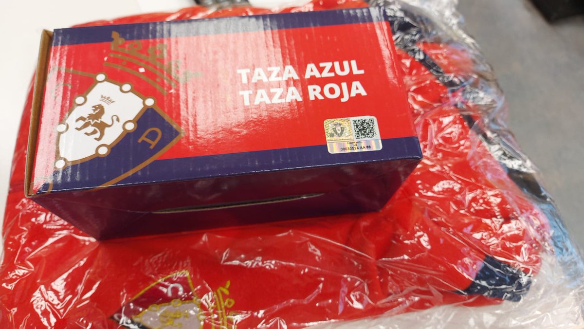 ⚽️🔴 Síguenos y da RT a esta publicación para participar en el sorteo de un lote de tazas y un polar de Osasuna #LaEmocióndelSadar #OsasunaBarça bit.ly/3kPS4jQ