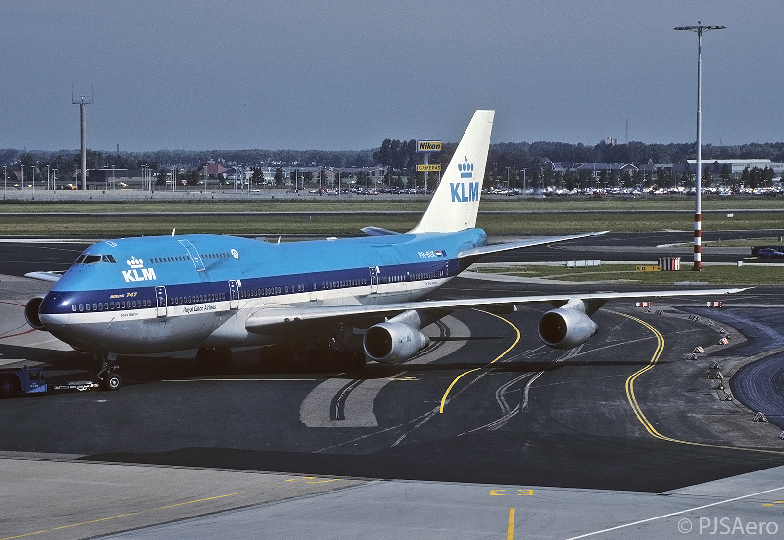 Gietvorm Groen advocaat PJSAero on Twitter: "One of ten B747-200's reworked by Boeing to convert them to Stretched Upper Deck (SUD) config. The aircraft were converted in the mid 1980's, to give additional seating. A Gietvorm Groen advocaat PJSAero on Twitter: "One of ten B747-200's reworked by Boeing to convert them to Stretched Upper Deck (SUD) config. The aircraft were converted in the mid 1980's, to give additional seating. A