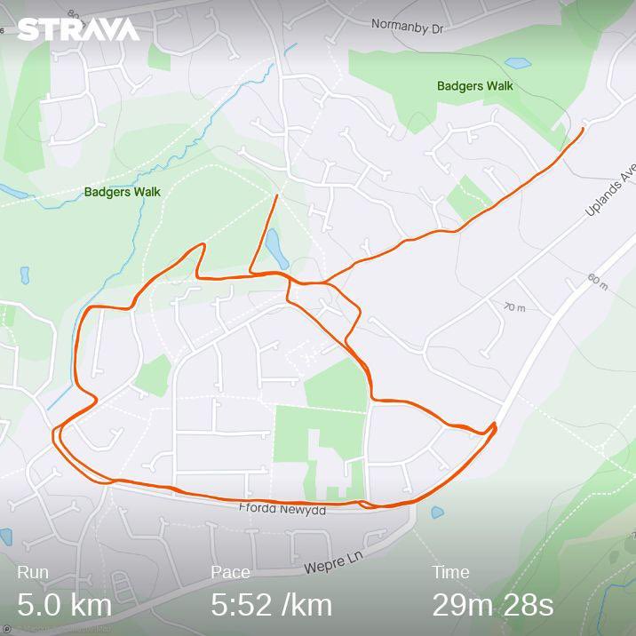 RiallyGoodGrub's tweet image. Well after a year of running and a year of blisters I decided to splash out on some good running socks!! 

Thank you @runderwear for saving my feet! Oh they've never been so comfy on a run! AND I ran the fastest time I've run in an age! I'm so chuffed! 
#running #runderwear